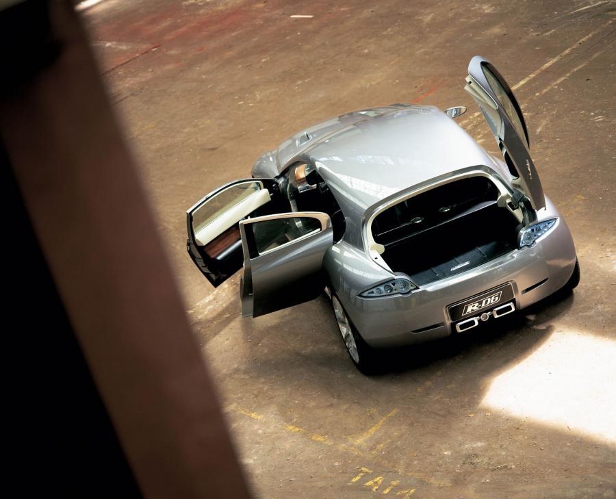  Jaguar R-D6 Concept 2003 года  (фото 14 из 66)